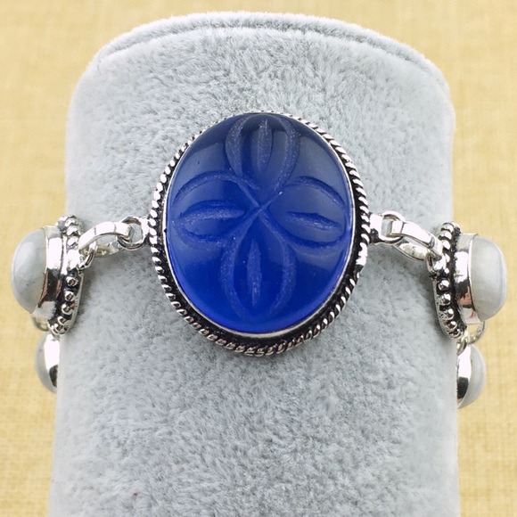 New Moonstone and Carved Glass Silver Overlay Bracelet 7 1/4” , 7 3/4” 8 - Picture 3 of 10